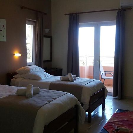 Hotel Mary Platanés Esterno foto