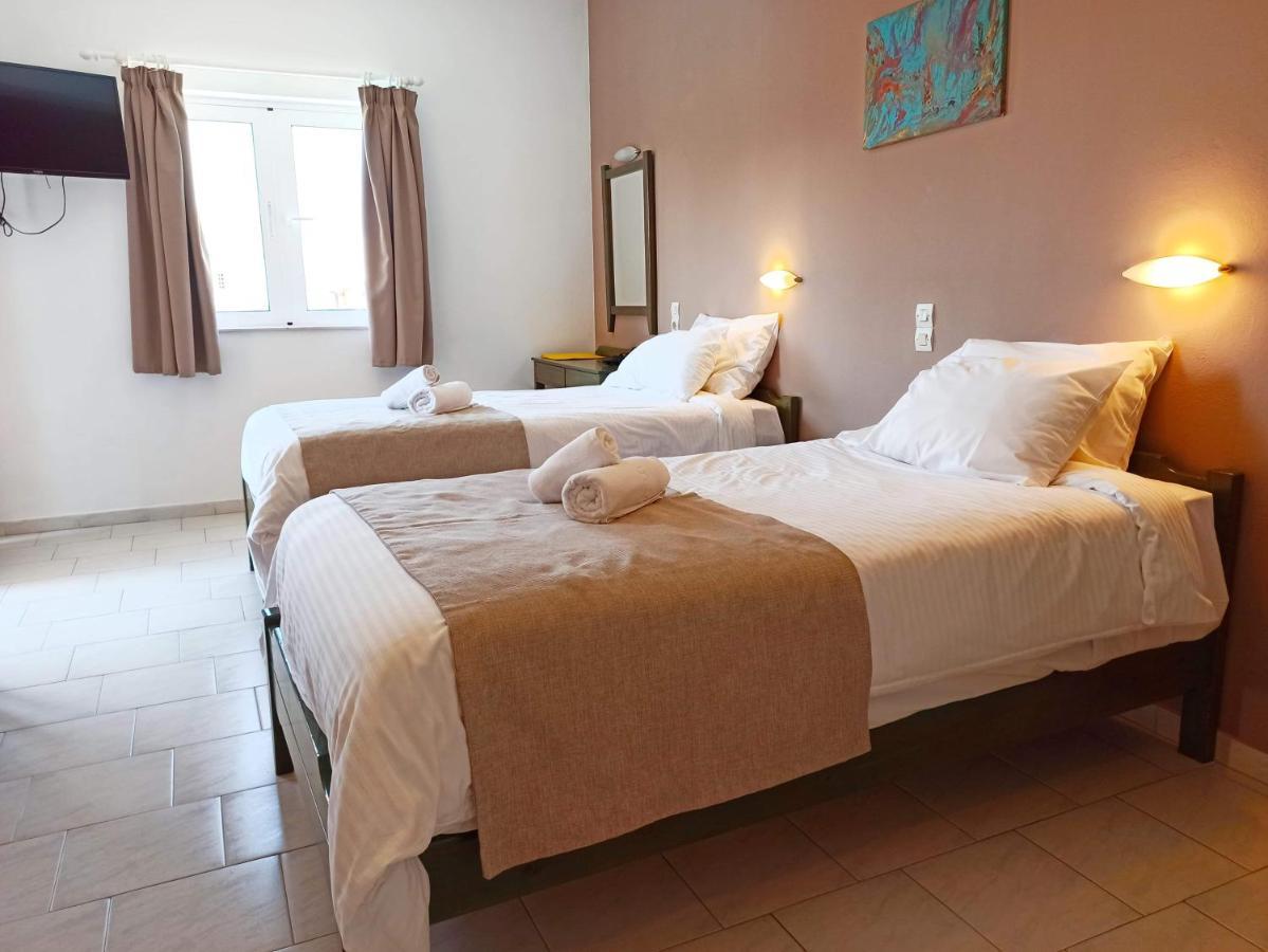 Hotel Mary Platanés Esterno foto