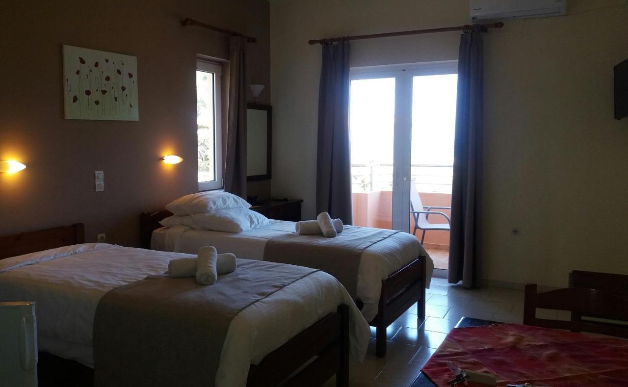 Hotel Mary Platanés Esterno foto