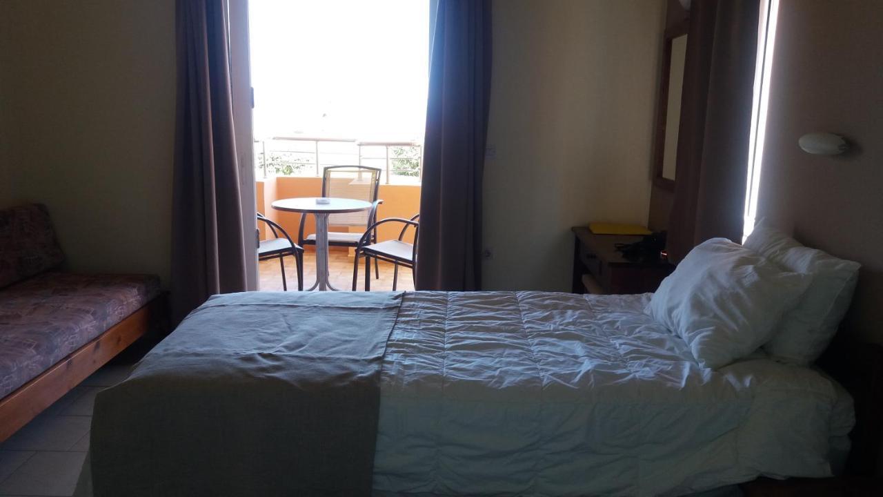 Hotel Mary Platanés Esterno foto
